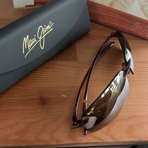 Maui Jim Sun Glasses Breakwall NWT